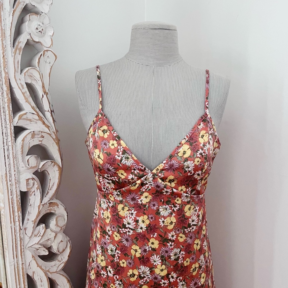 NWT Satin Floral Dress